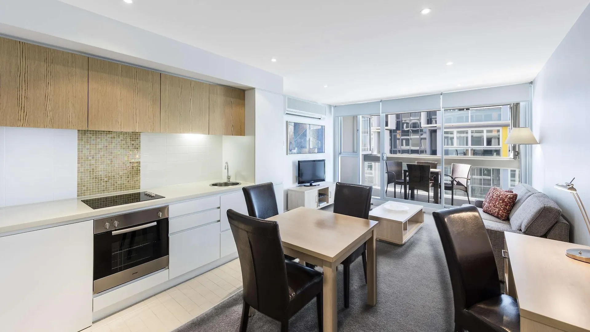Istay Precinct Adelaide Australien